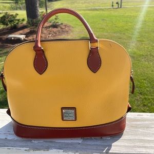 Dooney & Bourke Handbag